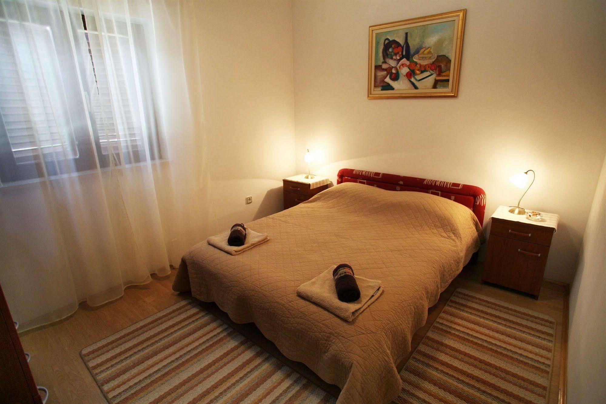 Apartments Hrabar Trogir Eksteriør bilde